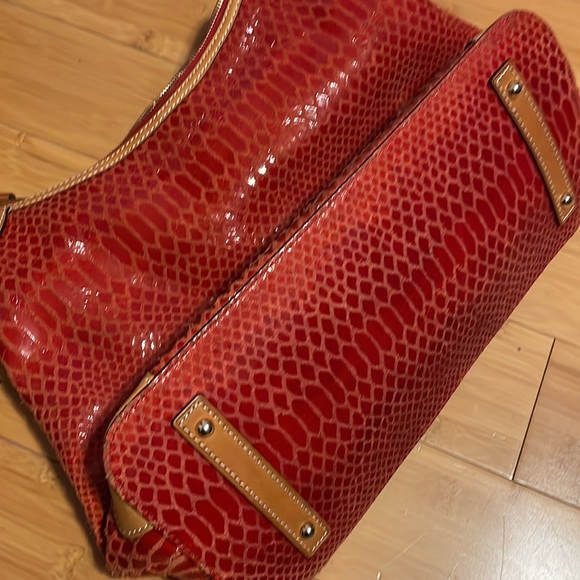 Dooney & Bourke red hobo bag - Picture 5 of 7